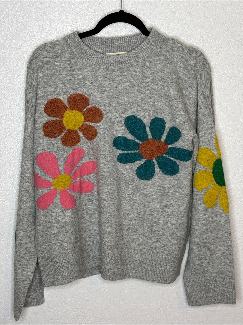 Natural Life Gray Flower Power Wool Blend Crew Neck Sweater Size Medium Boho